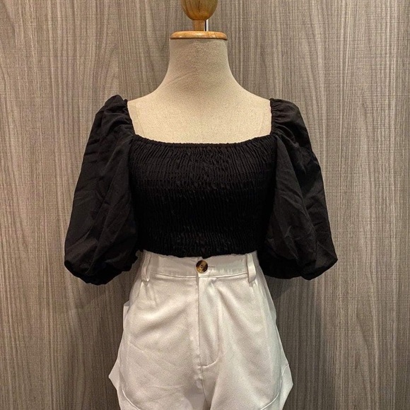 Crop top - Picture 2 of 2